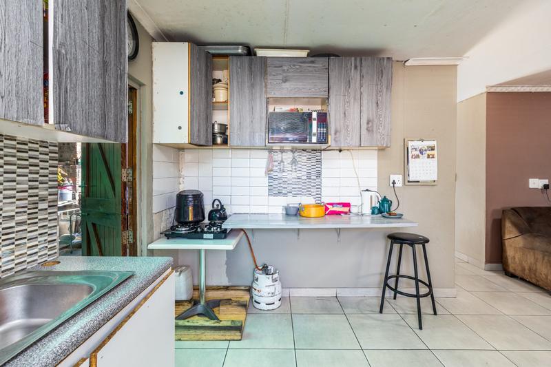 4 Bedroom Property for Sale in Pelican Park Western Cape